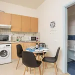 Flora Maisonettes 1 Дом отдыха