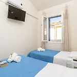 Дом отдыха Flora Maisonettes 1
