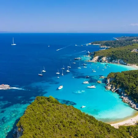 Flora Maisonettes 1 Apartman Gáiosz